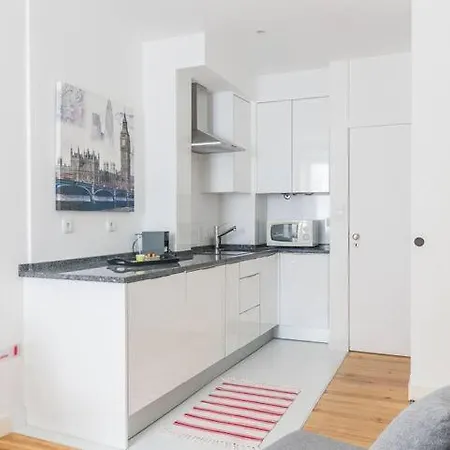 아파트 Cozy In Heart Of Bairro Alto *